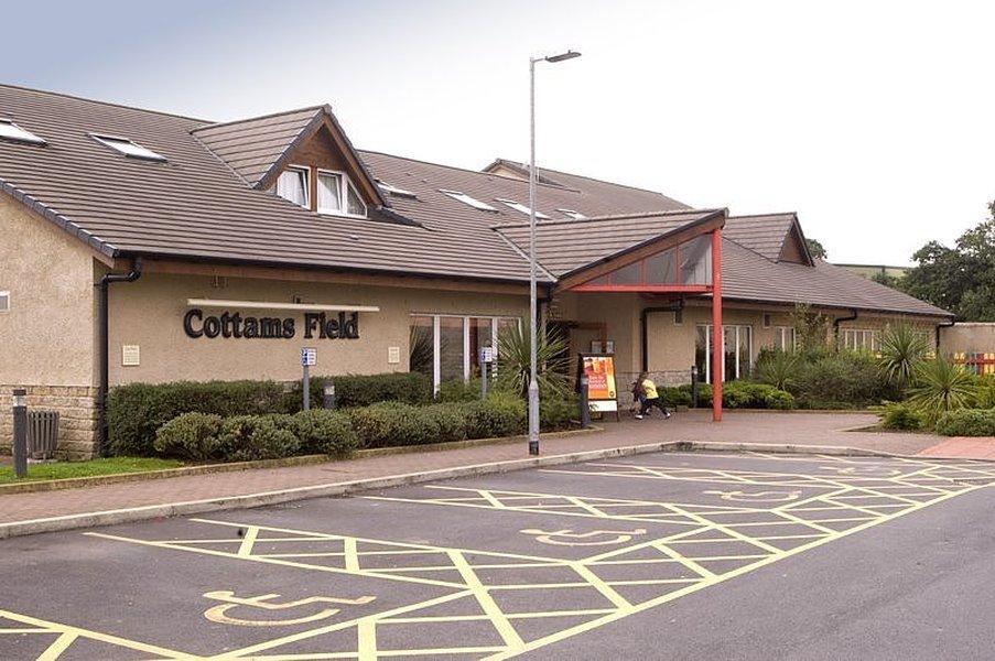 Premier Inn Lancaster Ngoại thất bức ảnh
